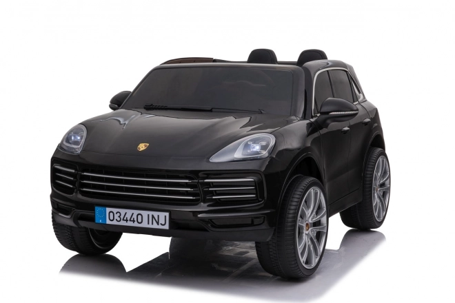 Porsche Cayenne S Vozidlo lakované na černo