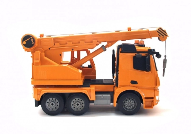 Mercedes Benz Arocs 2.4Ghz jeřáb 1:20 (zvuky a světla)