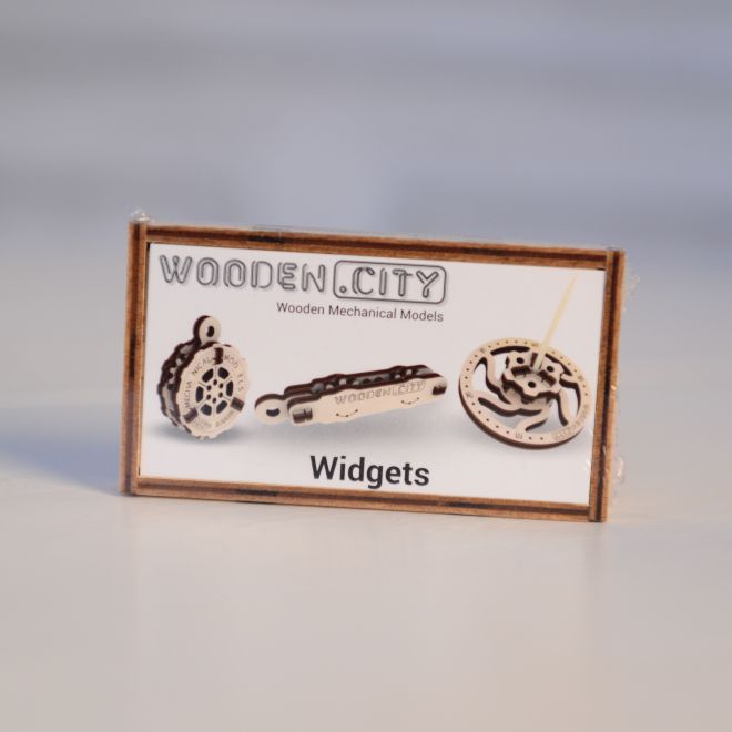 Wooden City 3D dřevěné mechanické puzzle 3 mechanické přívěšky na klíče
