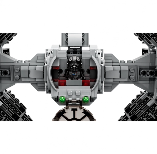 LEGO Star Wars 75348 Mandalorianská stíhačka třídy Fang vs. TIE Interceptor