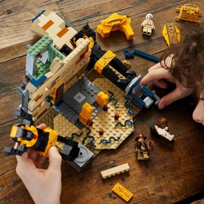 LEGO Indian Jones 77013 Útěk ze ztracené hrobky