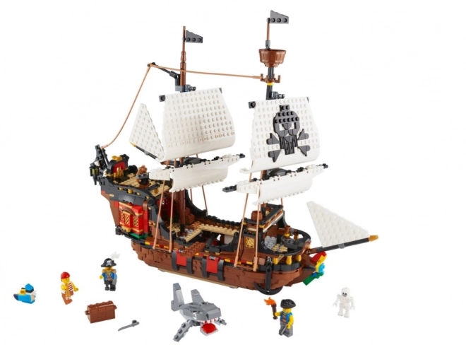 LEGO Creator 3v1 31109 Pirátská loď