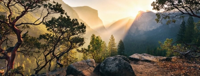 RAVENSBURGER Panoramatické puzzle Yosemitský národní park, Kalifornie 1000 dílků