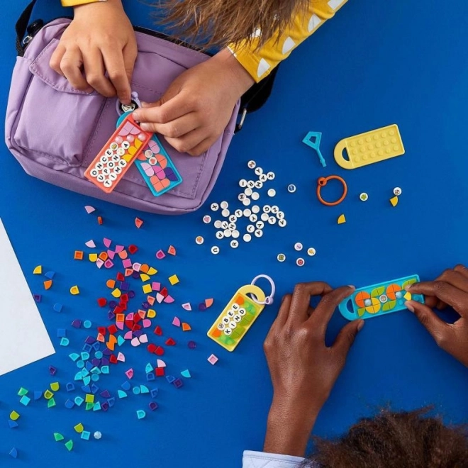 LEGO Dots 41949 Mega balení ozdob na tašku – zábavné vzkazy