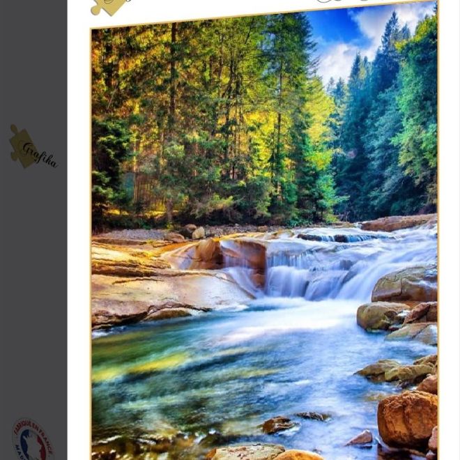 GRAFIKA Puzzle Krásný vodopád v lese 2000 dílků