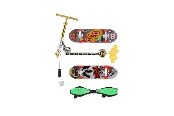 Sada skateboard šroubovací, koloběžka prstová, waveboard plast s doplňky mix druhů na kartě 16x30cm