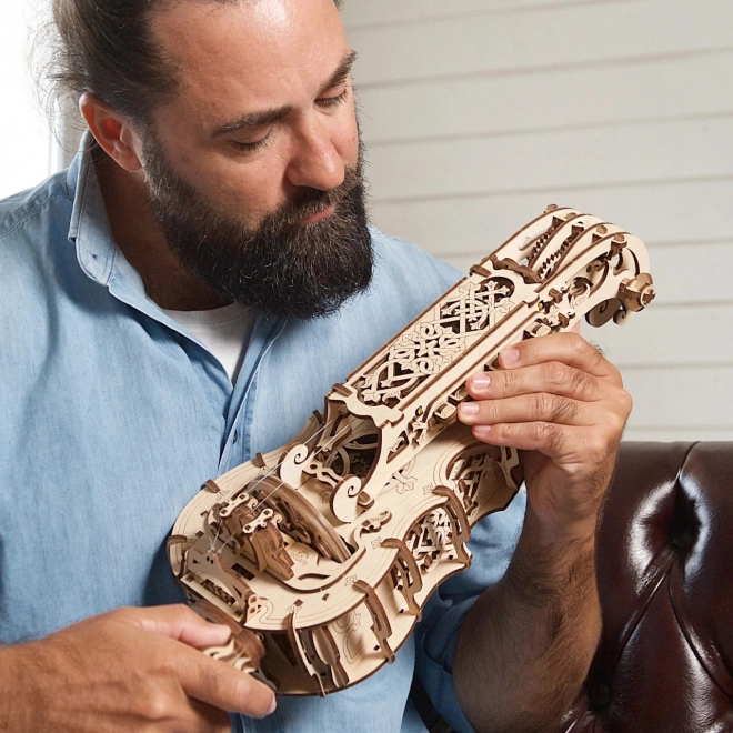 Ugears 3D dřevěné mechanické puzzle Hurdy-Gurdy