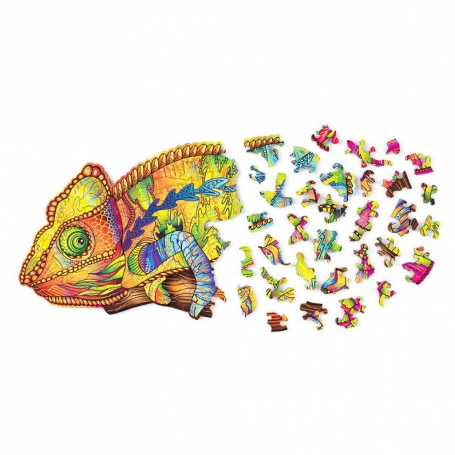 Dřevěné puzzle chameleon