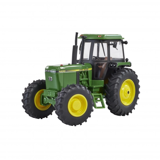 Britains model traktoru John Deere 4450 v měřítku 1:32