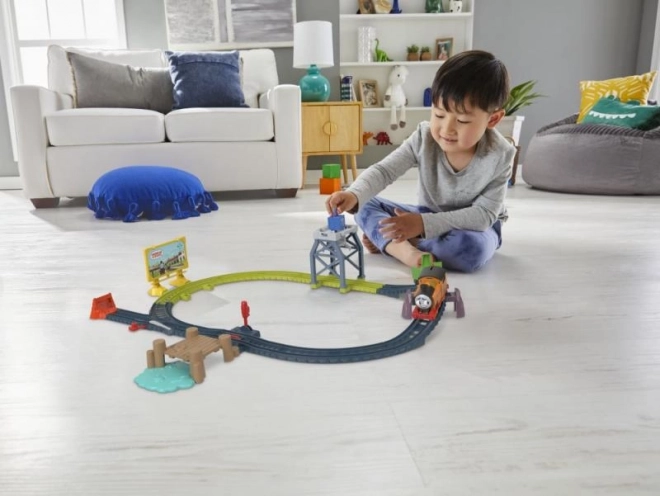 Fisher-Price Tomek a přátelé sada lokomotiva Piotruš s pohonem