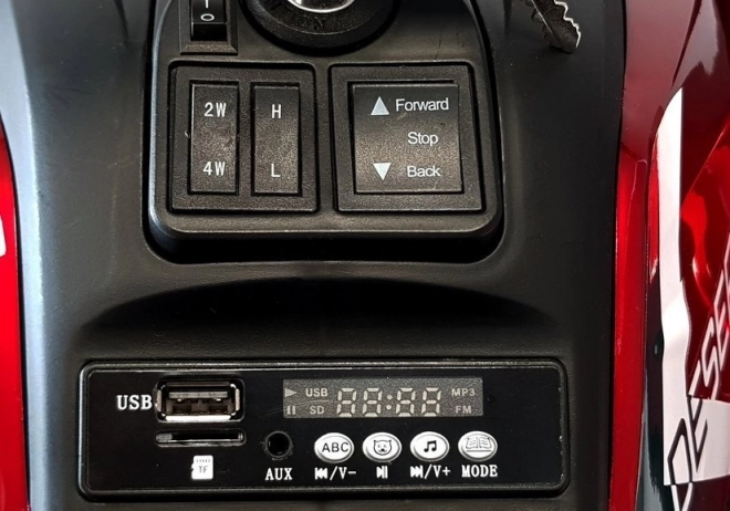Dětská čtyřkolka na baterie červená XMX607
