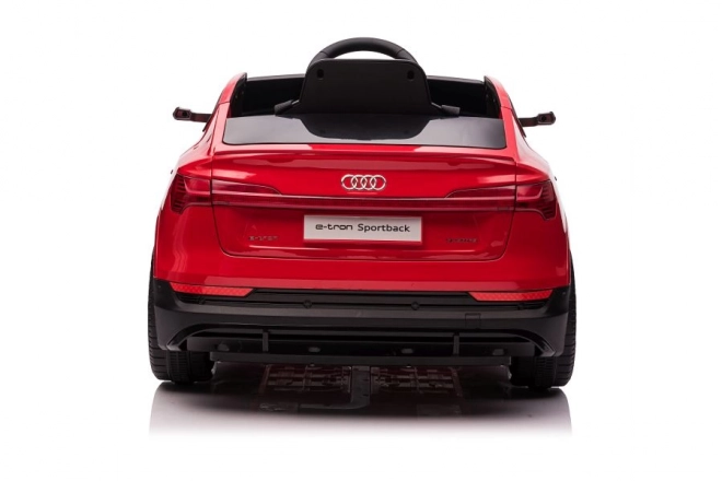 Audi E-Tron červené auto na baterie QLS-6688