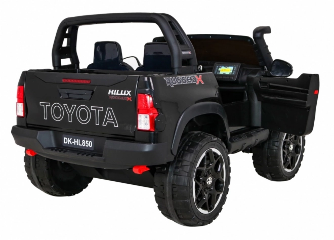 Vozidlo Toyota Hilux Black