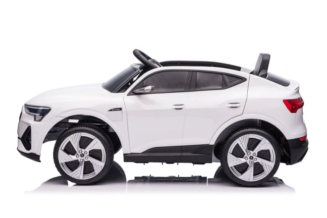 Audi E-Tron Autobaterie bílá QLS-6688