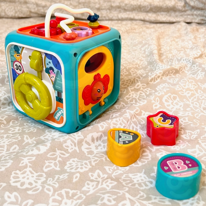 Interaktivní senzorická kostka Montessori 6v1