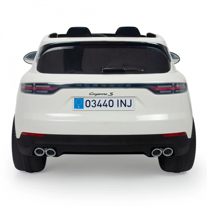 INJUSA 719 Dětské dvoumístné elektrické vozidlo PORSCHE CAYENNE S 12V R/C bílé
