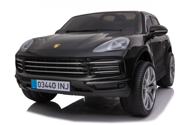 Porsche Cayenne S Vozidlo lakované na černo