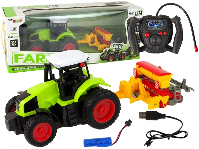 Zemědělské vozidlo Traktor s lisem R/C 1:16 zelený