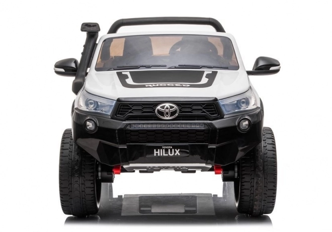 Toyota Hilux Baterie Auto Bílá