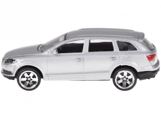 Kovové auto Audi Q7 1:64 licencované