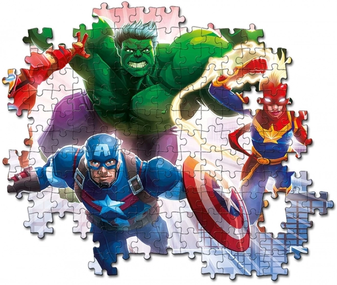 CLEMENTONI Svítící puzzle Marvel: Avengers 104 dílků