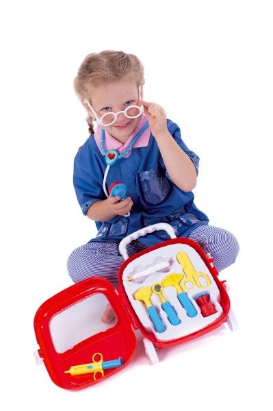 Doktorská sada se stetoskopem v kufříku na kolečkách