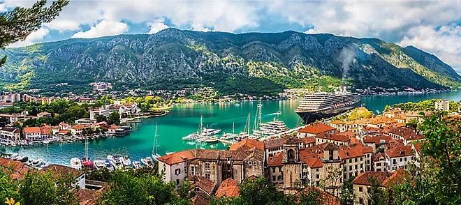 Panoramatické puzzle Kotor, Montenegro 500 ks