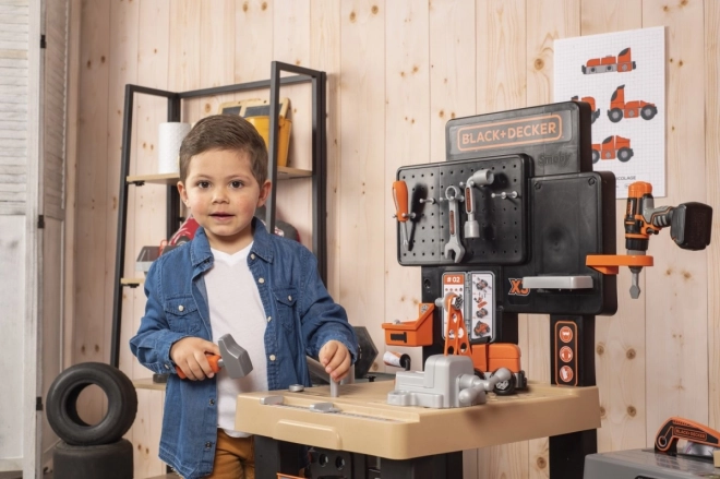 Smoby Black & Decker megadílna pro malé kutily