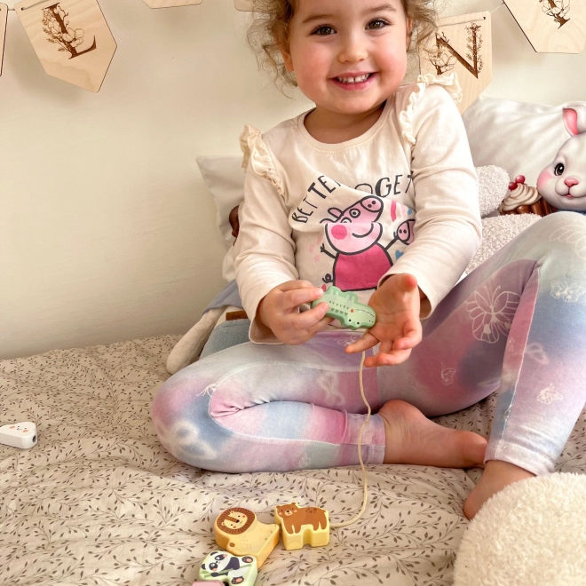 WOOPIE GREEN dřevěná navlékací sada ZOO Montessori 13 dílů