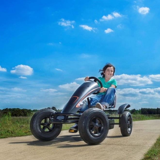 Gokart na pedály XL Černá edice BFR s nafukovacími koly