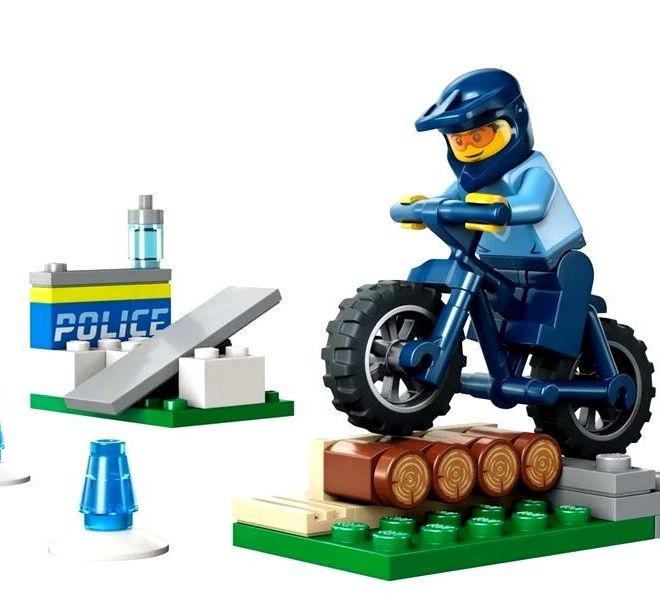 LEGO City 30638 Policejní kolo - výcvik