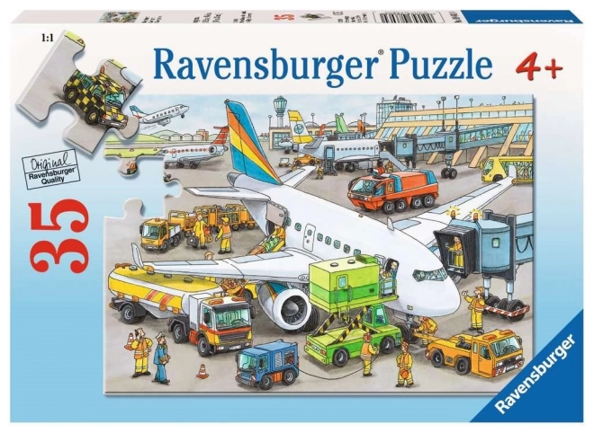 Puzzle Rušné letiště od Ravensburger