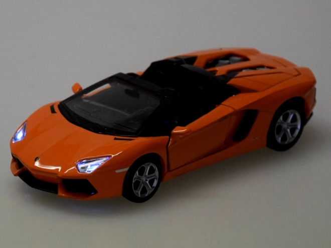 Kovový model auta Lamborghini Aventador Roadster 1:32 interaktivní