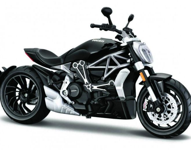 Kovový model motocyklu Ducati X Diavel S 1/12