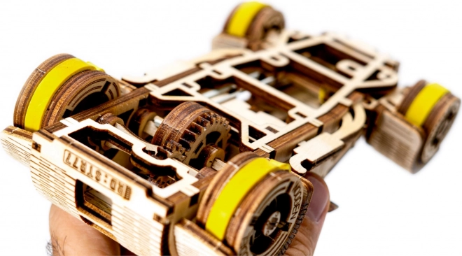 WOODEN CITY 3D puzzle Automobil Roadster 111 dílů