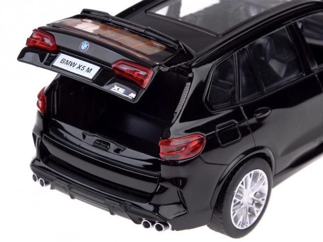 Kolekční model BMW X5M s efekty