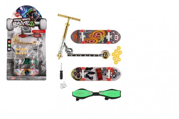 Sada skateboard šroubovací, koloběžka prstová, waveboard plast s doplňky mix druhů na kartě 16x30cm
