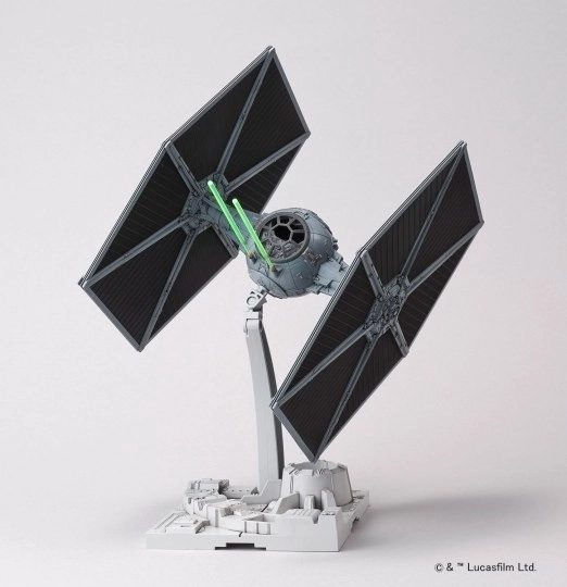 Plastikový model stíhačky Star Wars TIE Fighter