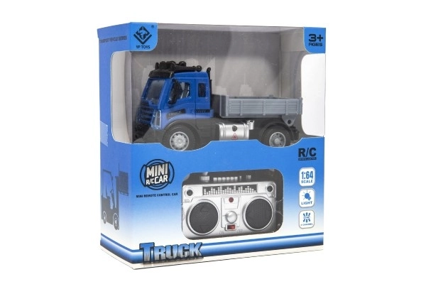 Auto RC nákladní s korbou plast 12cm 27MHz na dálk.ovl. na baterie se světlem v krab. 16x18x8cm