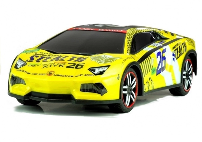 Dálkově ovládané sportovní auto Pilot R/C Yellow