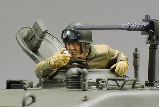 Americký tank M4A3E8 Sherman Easy Eight