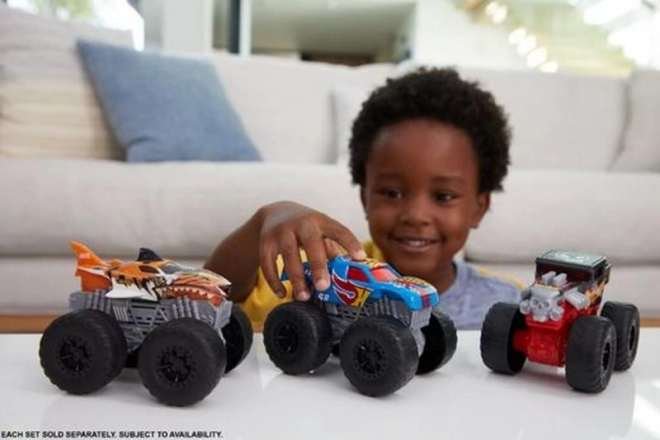 Hot Wheels Monster Truck - svítící a rámusící vrak – Tiger Shark