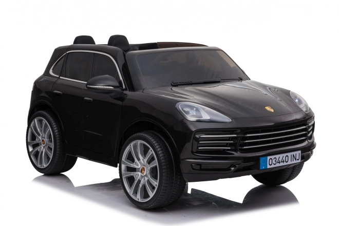 Porsche Cayenne S Vozidlo lakované na černo