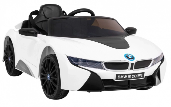 BMW I8 Lift Battery Car White + dálkové ovládání + pomalý start + 3bodové pásy + MP3 USB + LED dioda