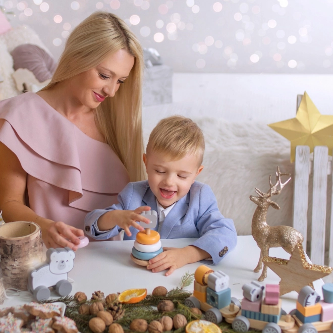 Dřevěná sada PolarB Pyramidka a zatloukačka medvídek Montessori