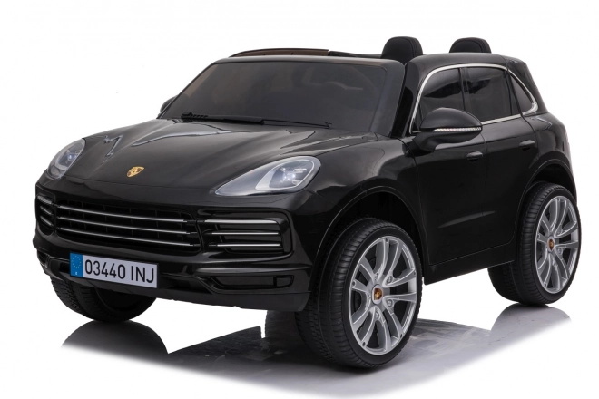 Porsche Cayenne S Vozidlo lakované na černo