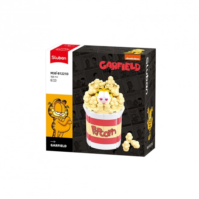 Garfield ve stavebnici s popcornem