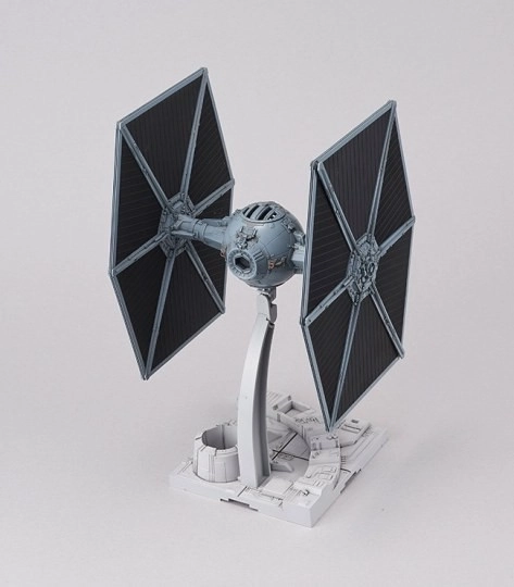 Plastikový model stíhačky Star Wars TIE Fighter