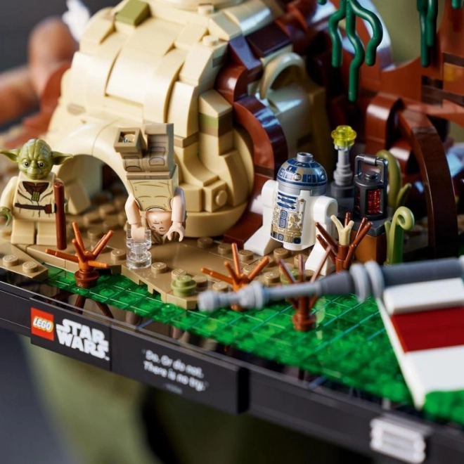 Jediský trénink na planetě Dagobah – LEGO Star Wars diorama