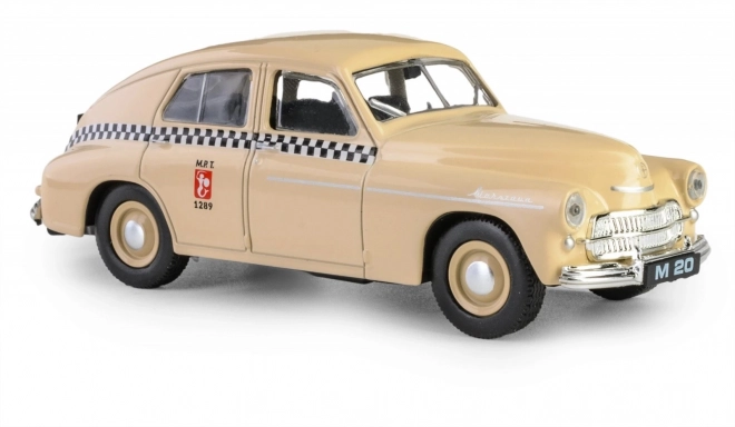 Vozidlo komunistické strany Varšava M20 taxi pískové barvy